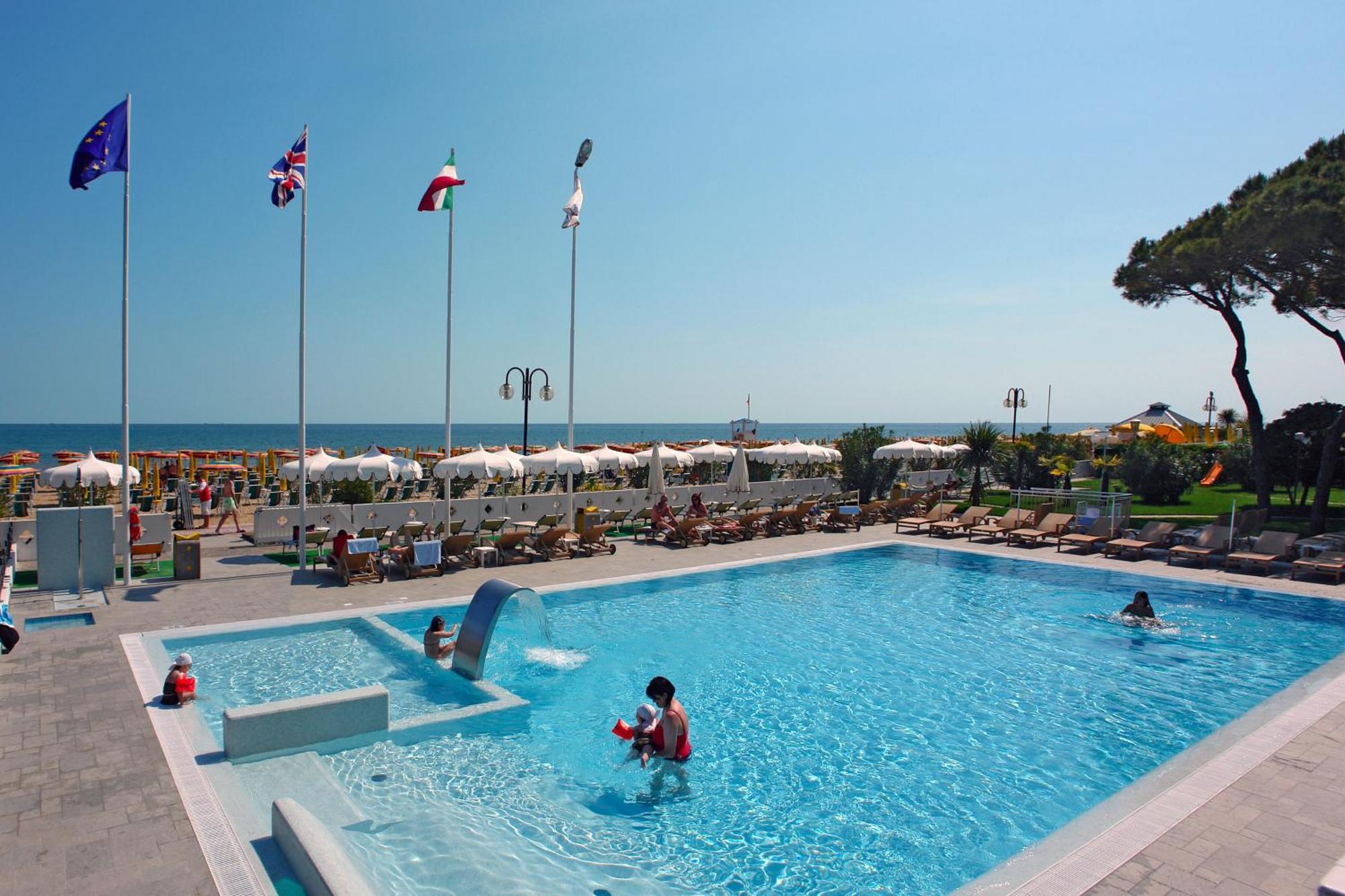 Hotel Cesare Augustus 4*